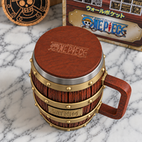 One Piece Mug Dorado - vista superior con posavasos